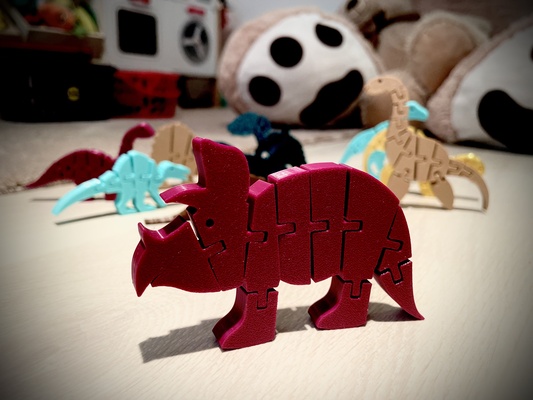 articulated flexi triceratops fidget dino by mistaprinta toys & games dinosaur fidgettoy flexible 3d print model - Mito3D