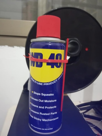 wd-40 200ml can straw holder by asafkatkk education engineering thingiverse 3d print model - Mito3D