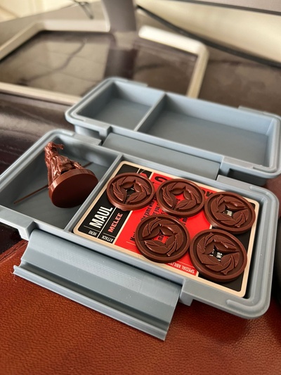 par personaje caja remezclado by curioso menta juguetes juegos tablero juego mesa organizador 3d print model - Mito3D