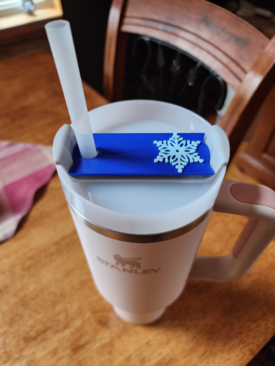stanley tasse deckel topper schneeflocke by bild it haushalt haus modelle cup winter weihnachten geschenk 3d print model - Mito3D