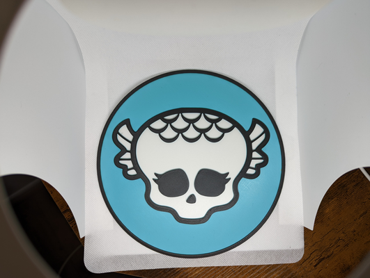 monster high lagoona skullette bordered wall plaque raised by slicenextrude art signs & logos fan 3d print model - Mito3D