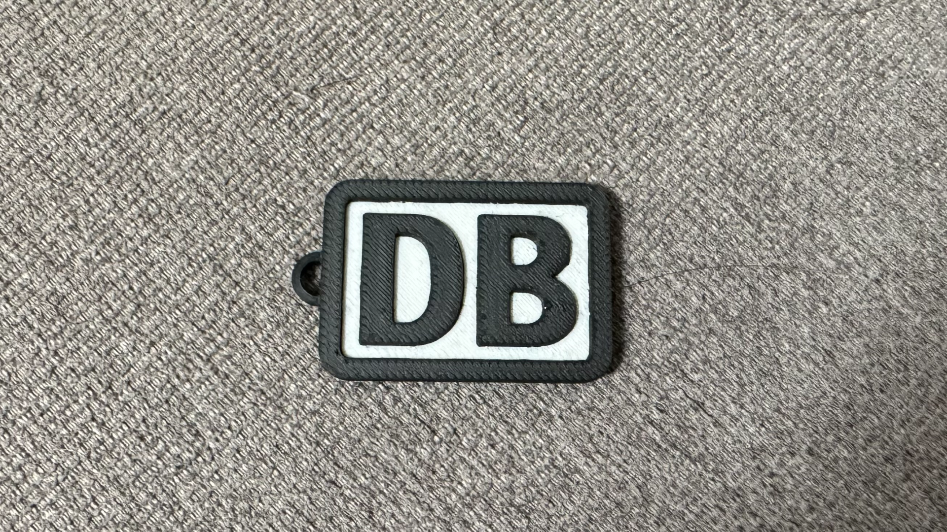 deutsche bahn keychain by dennis96 art signs & logos db logo sign schlsselanhaenger 3D print model - Mito3D