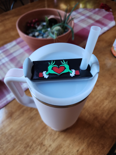 grinch coração stanley copo tampa chapéu coco by cenário it casa modelos copa presente natal 3d print model - Mito3D