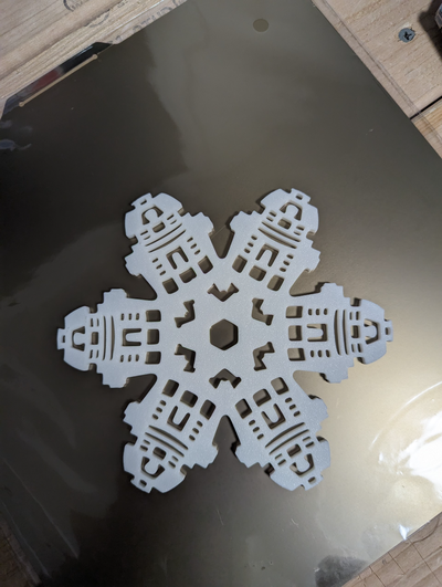 r2d2 snowflake ornament by papa emeritus iv art 2d snow decor star wars starwars jedi christmas 2023 holiday holidaydecor 3d print model - Mito3D