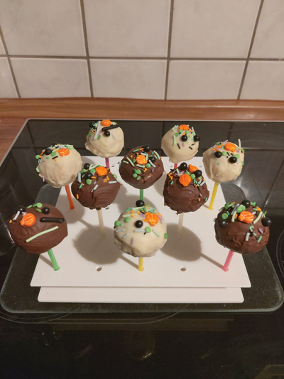cake pop holder by madm xchen hobby & diy cakedecoration cook baker lolly dekoration serving tray party birthday birthdaydecoration halloween 3d print model - Mito3D