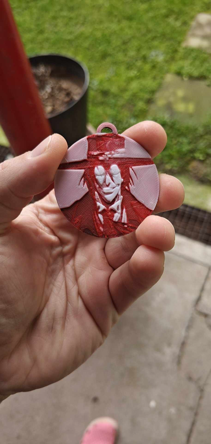 alucard hellsing ultimate hueforge keychain by mholicky art 2d cool circular ams mmu multimaterial cmyk 3D print model - Mito3D