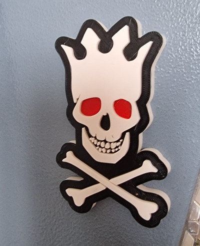 skull king magnet by wickieprints art signs & logos refrigerator 3d print model - Mito3D