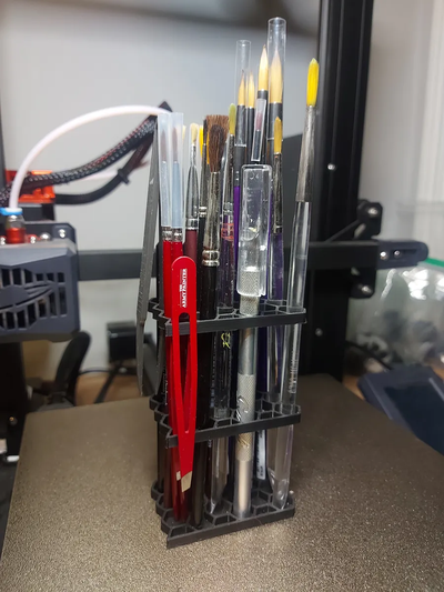 print in place floating paint brush holder stand v2 by maskedjoey tools organizers orgainizer brushholder storage supportless no supports hobby 3d print model - Mito3D