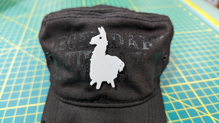 fortnite llama by astronauta arte 2d piñata logo sombrero 3d print model - Mito3D
