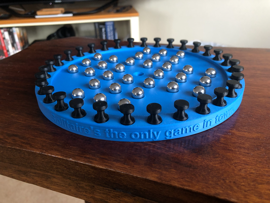 einsam spiel stadt dorf tafel by kevr102 spielzeuge spiele rätsel solitär 3d print model - Mito3D