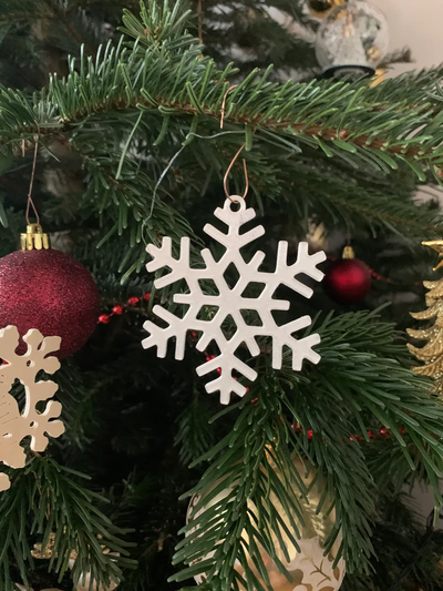 snowflake ornament by restoredoctor household decor christmas christmasdecoration christmastree winter 3d print model - Mito3D
