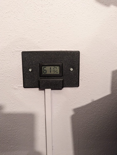 hygrometer holder 503 by aburceni household house models 3d print model - Mito3D