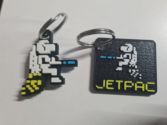 rétro 2 porte clés jetpac by diy 3d art monnaie badges zx spectre jeu jet pac amusement exemple ancien dur réflexe 3d print model - Mito3D