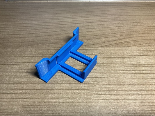 solar panel water drain clip 30 mm frame 11 lip remixed by lukas b household garden solarpanel 3d print model - Mito3D