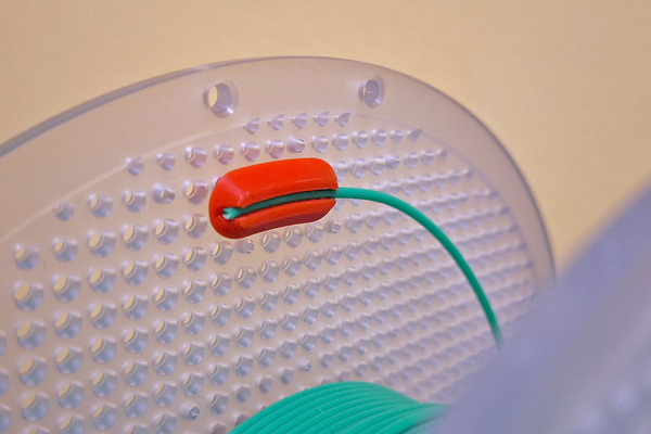 incurvé filament agrafe rouge lèvres bambu laboratoire bobine by officina23 3d imprimante accessoires interne bambulab 3d print model - Mito3D