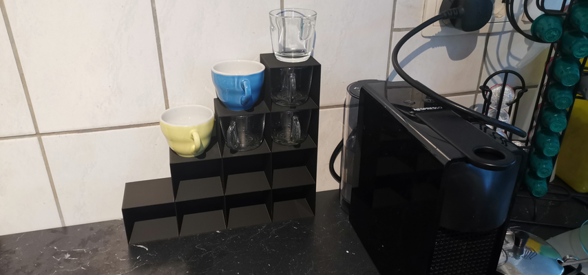 café exprés taza monitor by maximusub3r casa decoración café estante soporte cocina 3d print model - Mito3D
