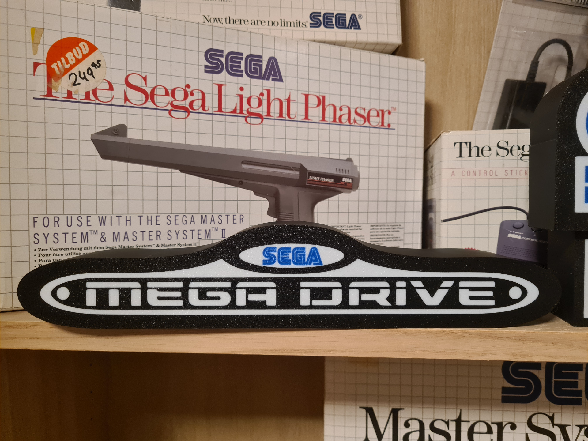 sega méga conduire lumière boîte by lourd art panneaux logos led lampe bande led logo 3D print model - Mito3D