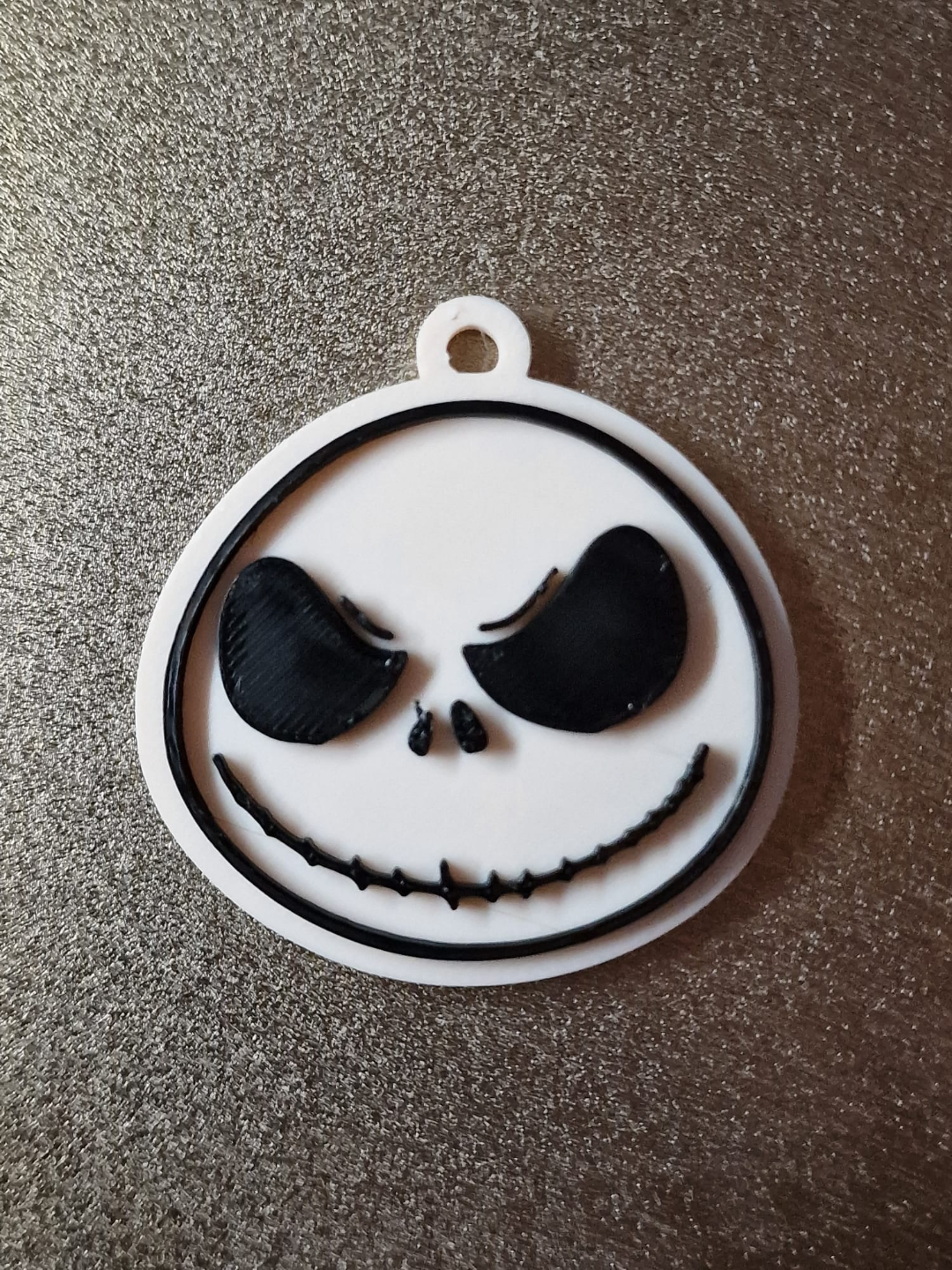 jack skellington schlüsselbund by abonnieren kunst zeichen logos skelett albtraum weihnachten ornament baum 3D print model - Mito3D