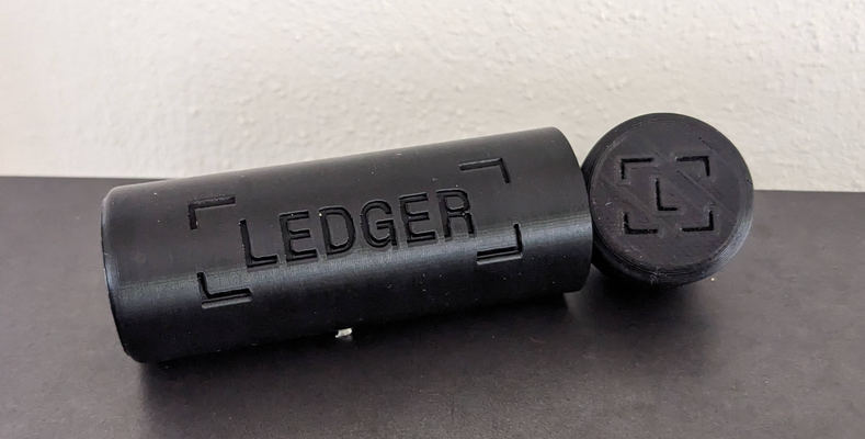 ledger nano s vault by harry86 tools gadgets 3d print model - Mito3D