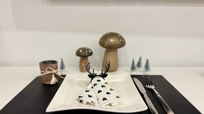 deer napkin holder by fijbar household festivities christmas 3d print model - Mito3D