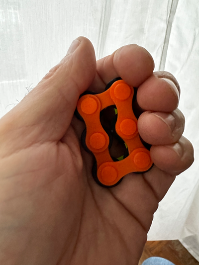 inquietação by lukasglowinski ferramentas aparelhos gadget brinquedo agitação inquietos spinner fidget roda jogos concurso 3d print model - Mito3D