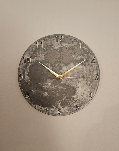 hueforge moon clock by rabbit 92 art sculptures hue forge astronomy 3d print model - Mito3D