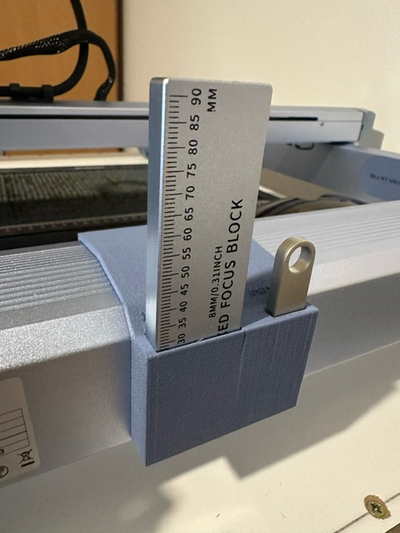 ikier halter by volkerschmid65 3d printer parts laser engraver cutter lasercut 3d print model - Mito3D