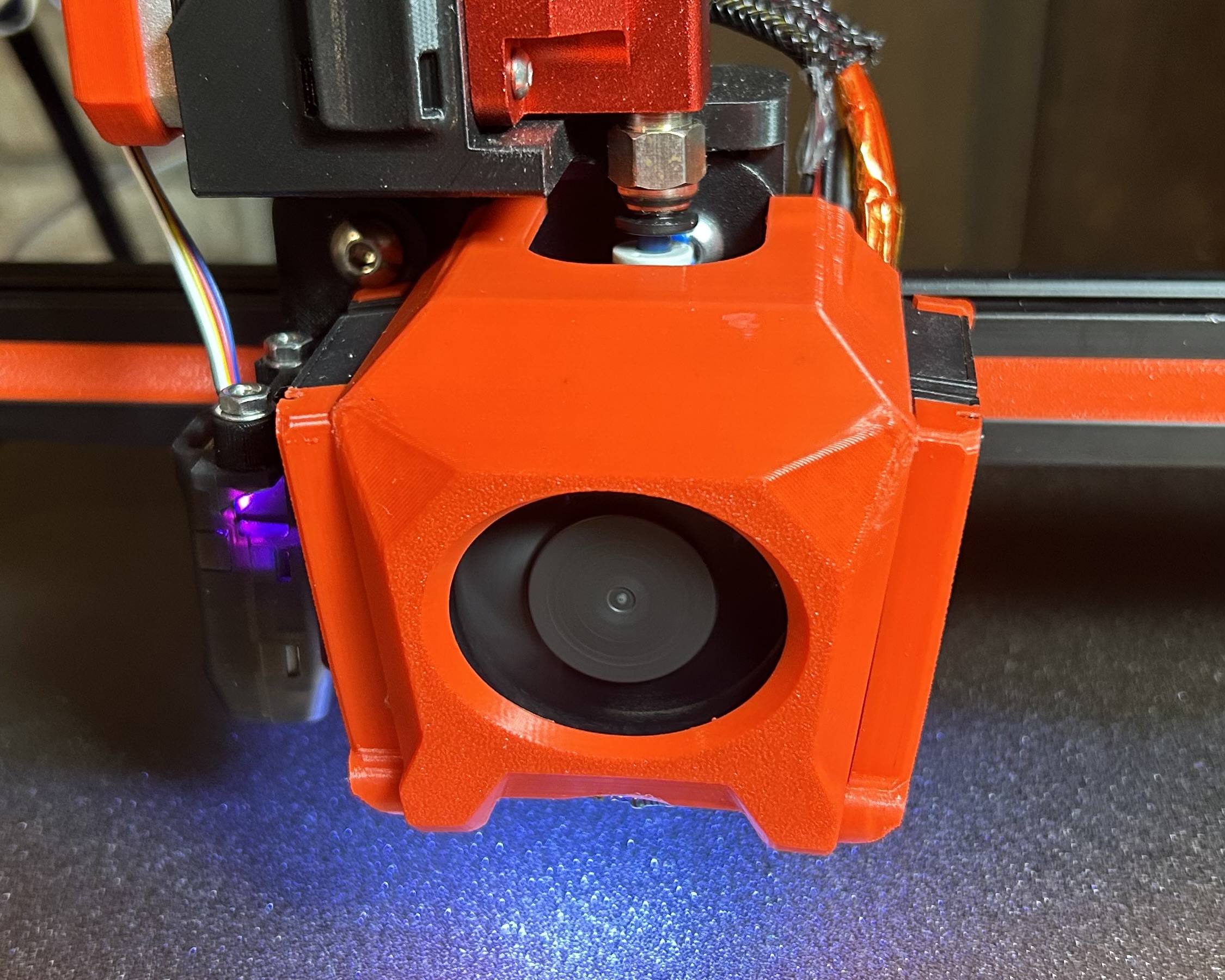 ender 3 profi cr 10 5 aktualisierung mbot3d extruder v2 neu gemischt by linkdesigns 3d drucker zubehör cr10 realität ender3 ender5 ender3pro fan upgrade extrudermantel mbot3dextruder 3D print model - Mito3D