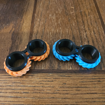 fidget gear ring v2 by grumpy ol vet printing toys & games fidgetgears rings toy gears 3d print model - Mito3D