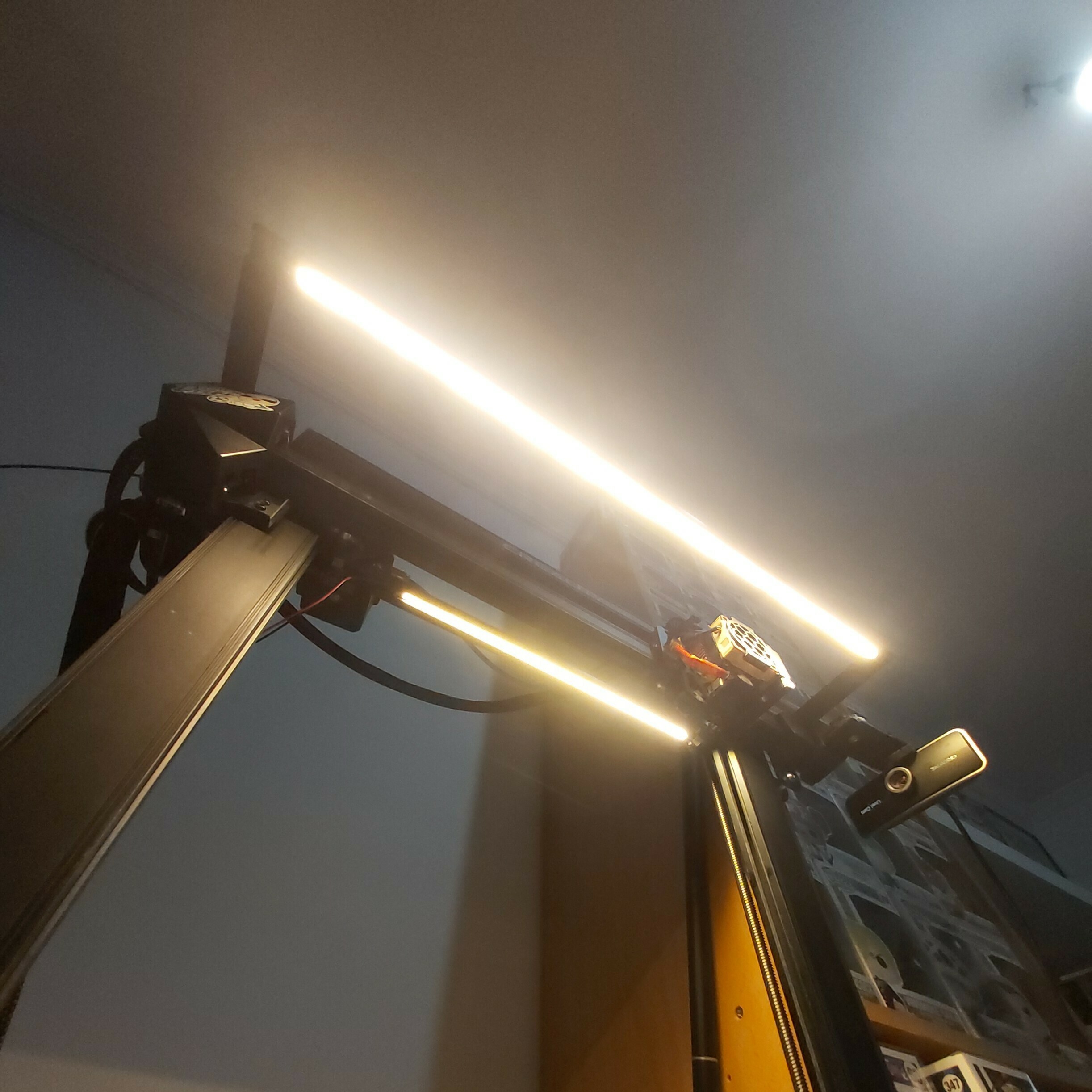 cr10 inteligente conduziu barras by k4tana 3d impressora acessórios melhoria luz mod crialidade modificação tira led led ledbar cr10smart iluminação 3D print model - Mito3D