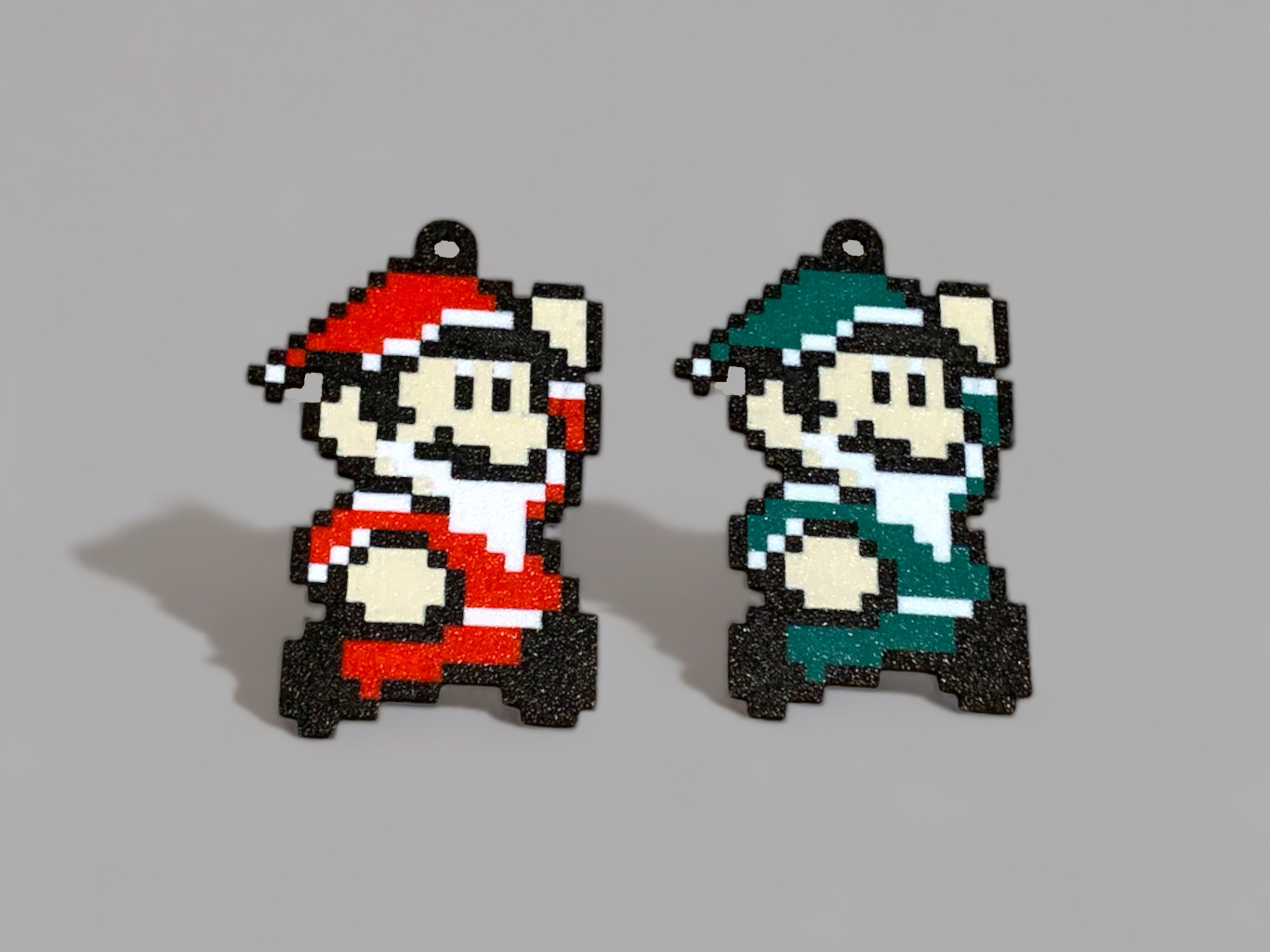 mario père noël ornements luigi ornement ensemble by lilas rage ménage festivités nintendo pixel art frères chapeau super nda 8bit 8 bit pixel collection 2023 balle décorations décor hiver décoration porte clés costume babiole navidad natal natale jeu vidéo jeu neige flocon 64 mas vacances fête claus 2d 3D print model - Mito3D