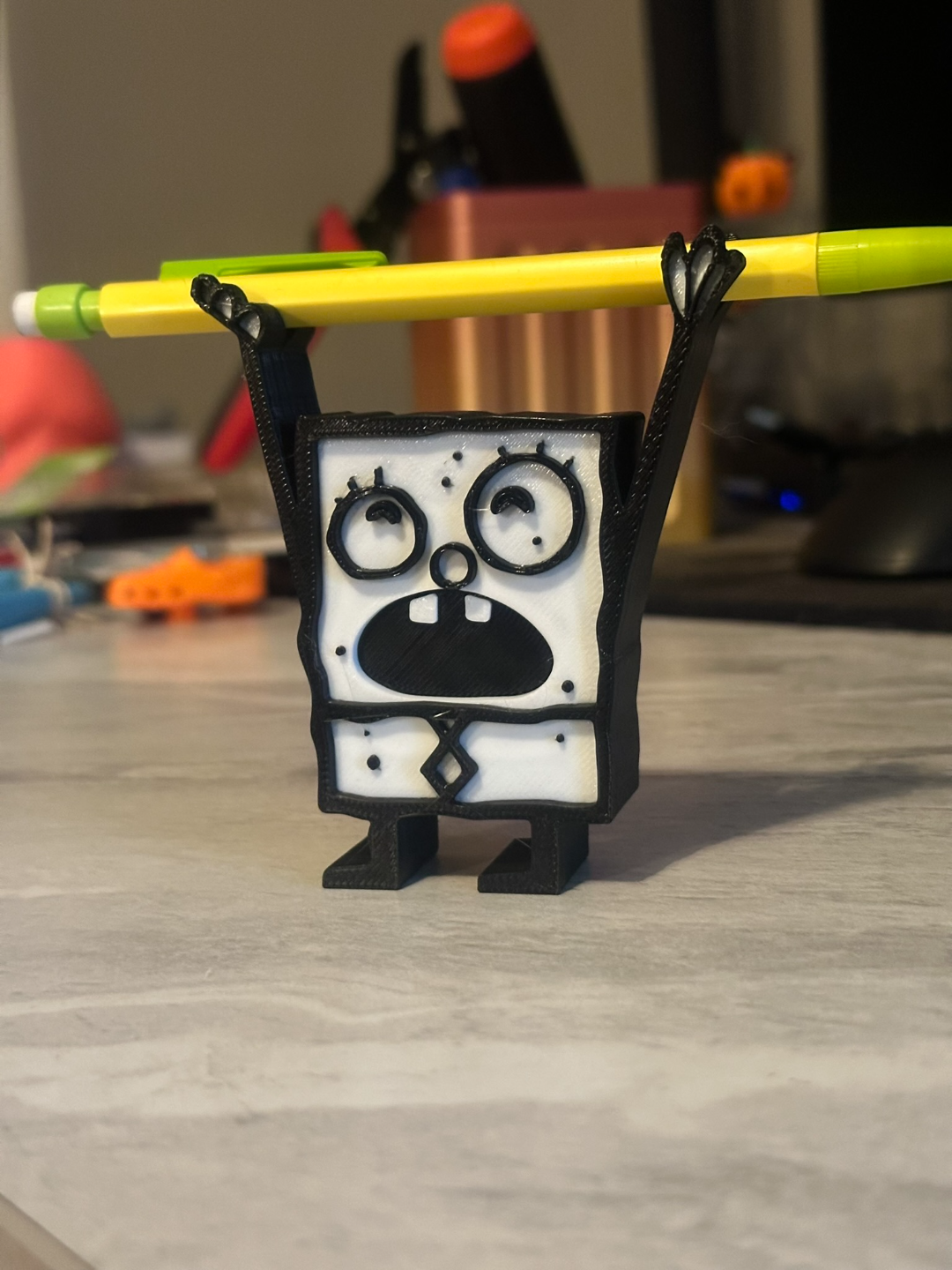 doodlebob caneta suporte by markury casa escritório bob esponja porta canetas lápis 3D print model - Mito3D