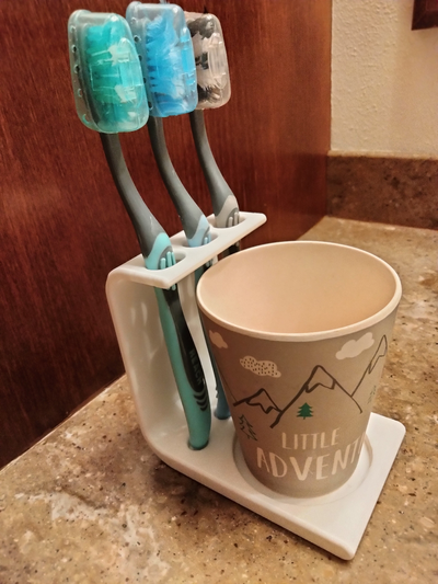 toothbrush cup holder by psychoelf household decor toothbrushholder toothbrushstand toothpasteholder organizer 3d print model - Mito3D