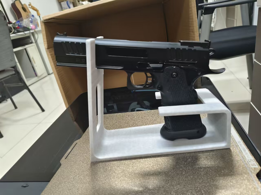 2011 pistola schermo in piedi by passatempo fai 3d print model - Mito3D
