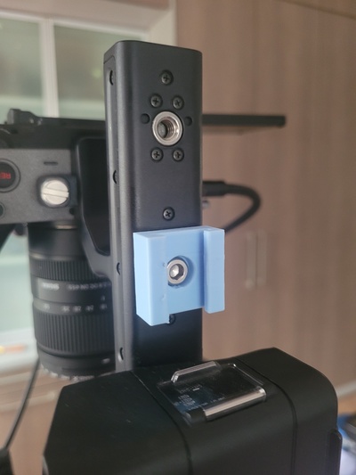 einfach kalt schuhe kamera käfige by leoax19980 werkzeuge gadgets video heiß schuh kameraadapter smallrig videokamera tilta hotshoes 88sin kalte kamerakäfige 3d print model - Mito3D