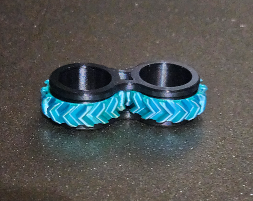 zappeln ausrüstung ring by mürrisch ol tierarzt drucken spielzeuge spiele ringe spinner spielzeug getriebe 3d print model - Mito3D