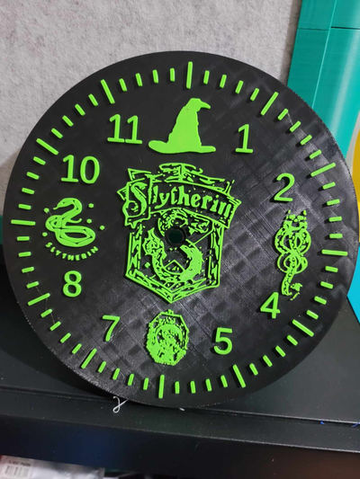 slytherin house clock by gt3d household decor harry potter hp hogwarts 3d print model - Mito3D
