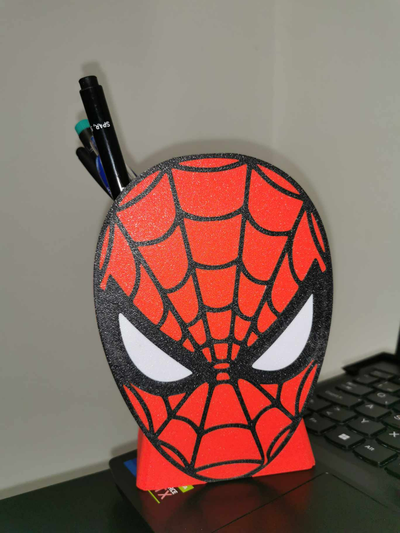 homme araignée crayon titulaire soutien by rangebear outils organisateurs organisateur stylo enfants cadeau 3d print model - Mito3D