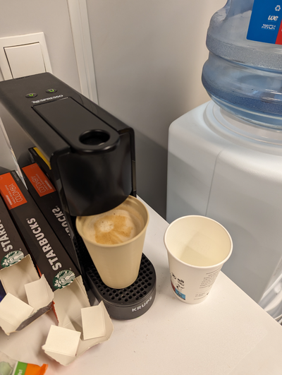 semi disposable su çeşme kahve fincan by jro4891 ev halkı modeller tek kullanımlık 3d print model - Mito3D