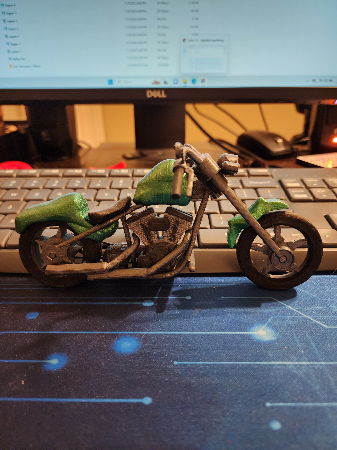 cycle bureau zed by digitallyforgeddesigns loisir diy véhicules moto douane modulaire 3D print model - Mito3D