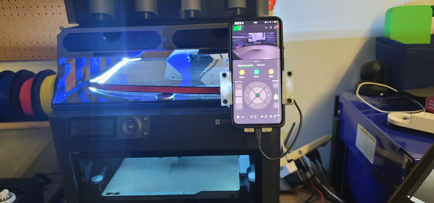 universal geared phone mount bambu p1p p1s remixed by mountainmantis 3d printer accessories bambup1p bambup1s phonemount cellphone 3d print model - Mito3D