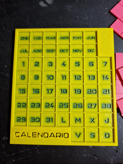 quotidiano calendario puzzle by quiquecrimson giocattoli giochi 3d print model - Mito3D