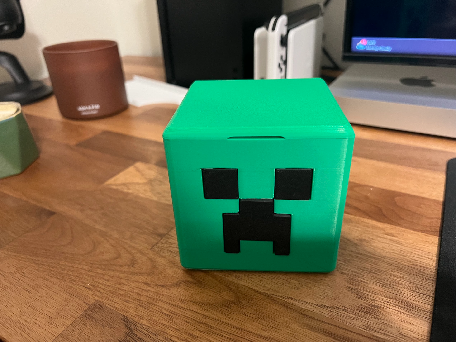 creeper box remixed by brockneedscoffee household decor minecraft 3D print model - Mito3D