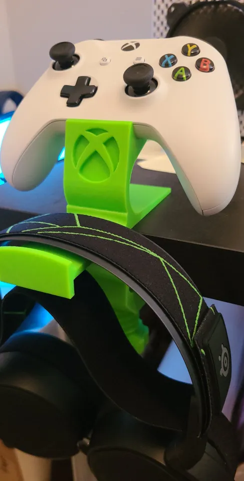 fil manette casque musique supporter remixé by tango papa outils gadgets ikea titulaire soutien bureau cintre jeu vidéo jeux monter playstation joueur ordinateur console écouteurs vis serrer pc ps4 fileté séries xbox ps5 linnmon 3D print model - Mito3D