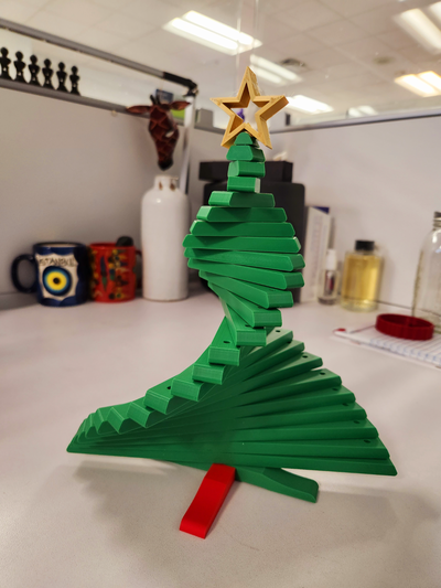 twisted christmas tree by beamink household decor holidays 3d print model - Mito3D