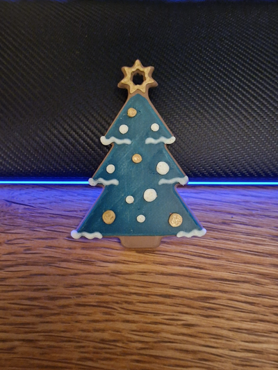 gingerbread christmas tree ornament by cmykraftshop art models 2023 3d print model - Mito3D