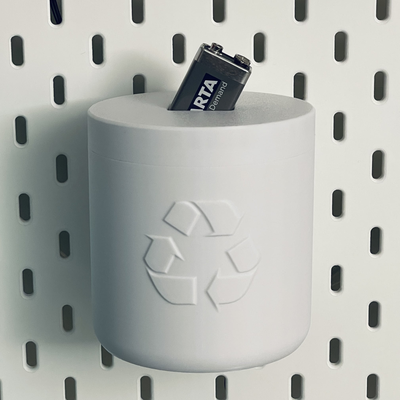 batterie poubelle skadis by schiko outils organisateurs boîte ikea aa récipient recyclage recycler akku gaspillage panneau perforé disposition batteries 9vbattery 9v 3d print model - Mito3D