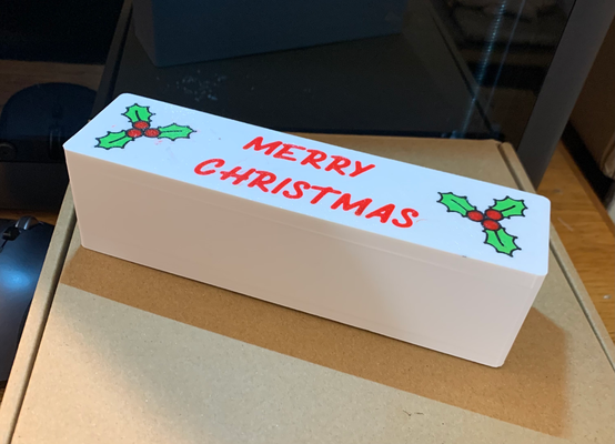 geschenk box by gregor wohnhaft werkzeuge veranstalter weihnachten 3d print model - Mito3D