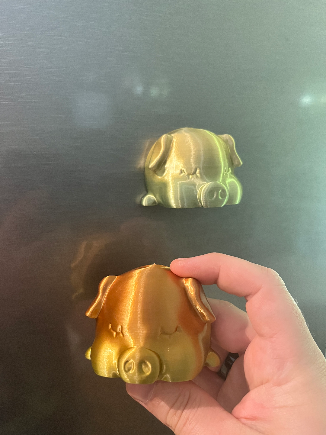 pig magnet fridge by cj 3dprint tools gadgets fridgemagnet aimant frigo home decor 3D print model - Mito3D