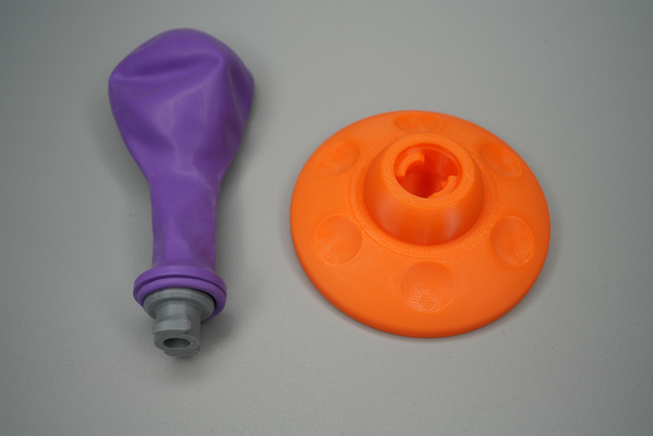 ufo shaped hovercraft balon güçlendirilmiş by son derece oyuncaklar oyunlar masa kayma yüzer araç yüzey 3d print model - Mito3D